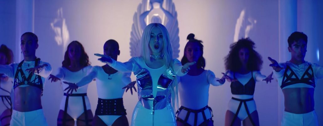 Ava Max - Kings & Queens [Official Music Video] 